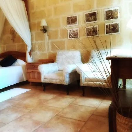 Citrus Farmhouse Għarb